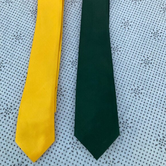 Slim Skinny Lot of 2 Wedding Men Regular Groom Yellow and Forest Green Ties New - Picture 9 of 9
